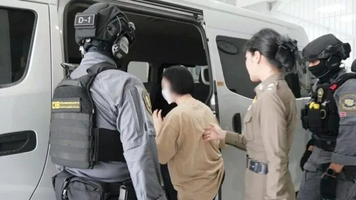 30余年潜逃终结！中国“红通人员”周静华将引渡回国，曾伪造身份嫁泰男！